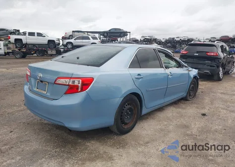 2012 Toyota Camry L z USA, uszkodzony, nr VIN 4T4BF1FK3CR211648